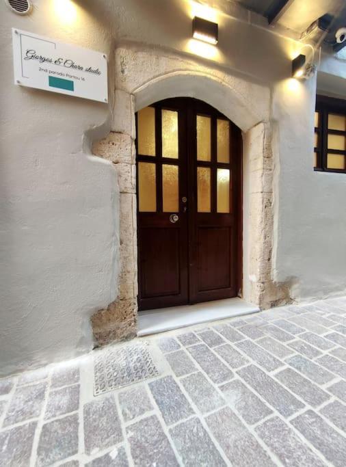 Giorgos & Chara Studio In The Old Port Chania  Exterior photo